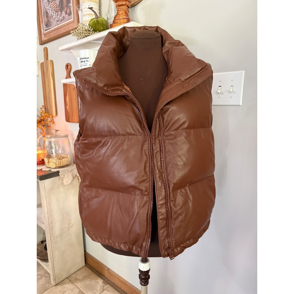 Wilfred Free Super Puff Vest Medium Brown Vegan Leather Puffer womens layering